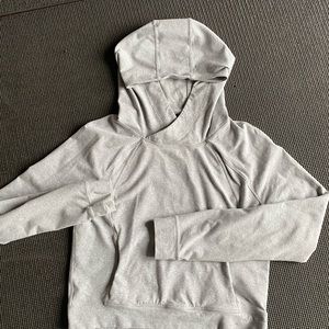 LULULEMON special edition CROPPED HOODIE